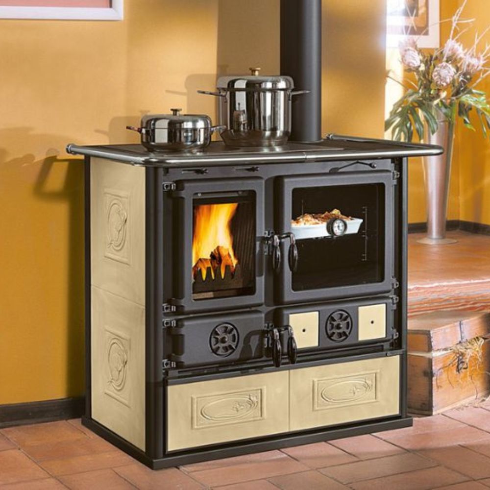 Olasz fatüzelésű tűzhely La Nordica Rosa, ekrü, 8.8kW | Sütős kandalló | Kályha |